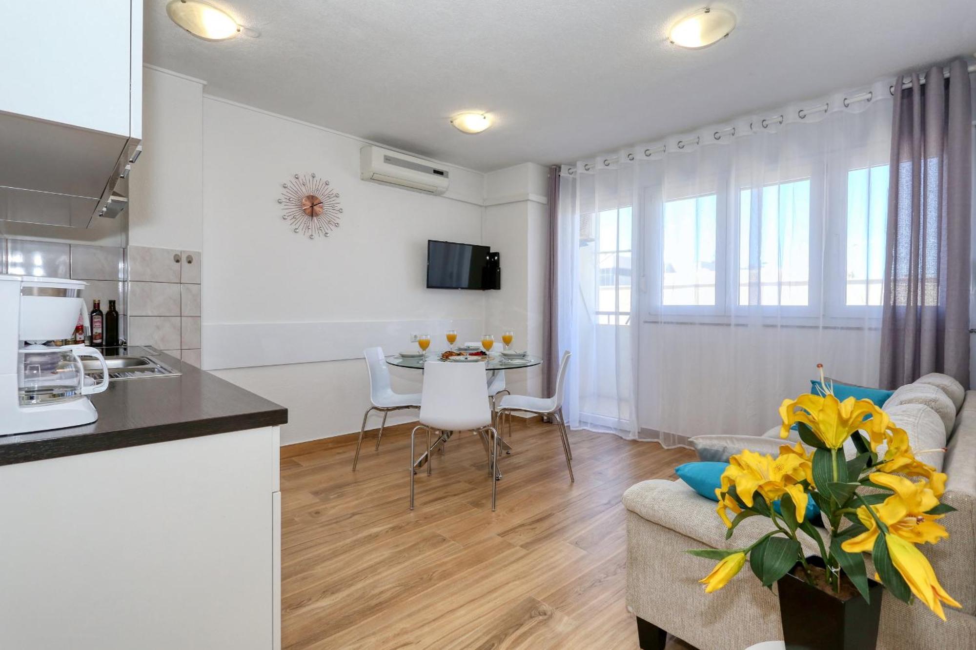 Apartment Ivica ซาดาร์ ภายนอก รูปภาพ