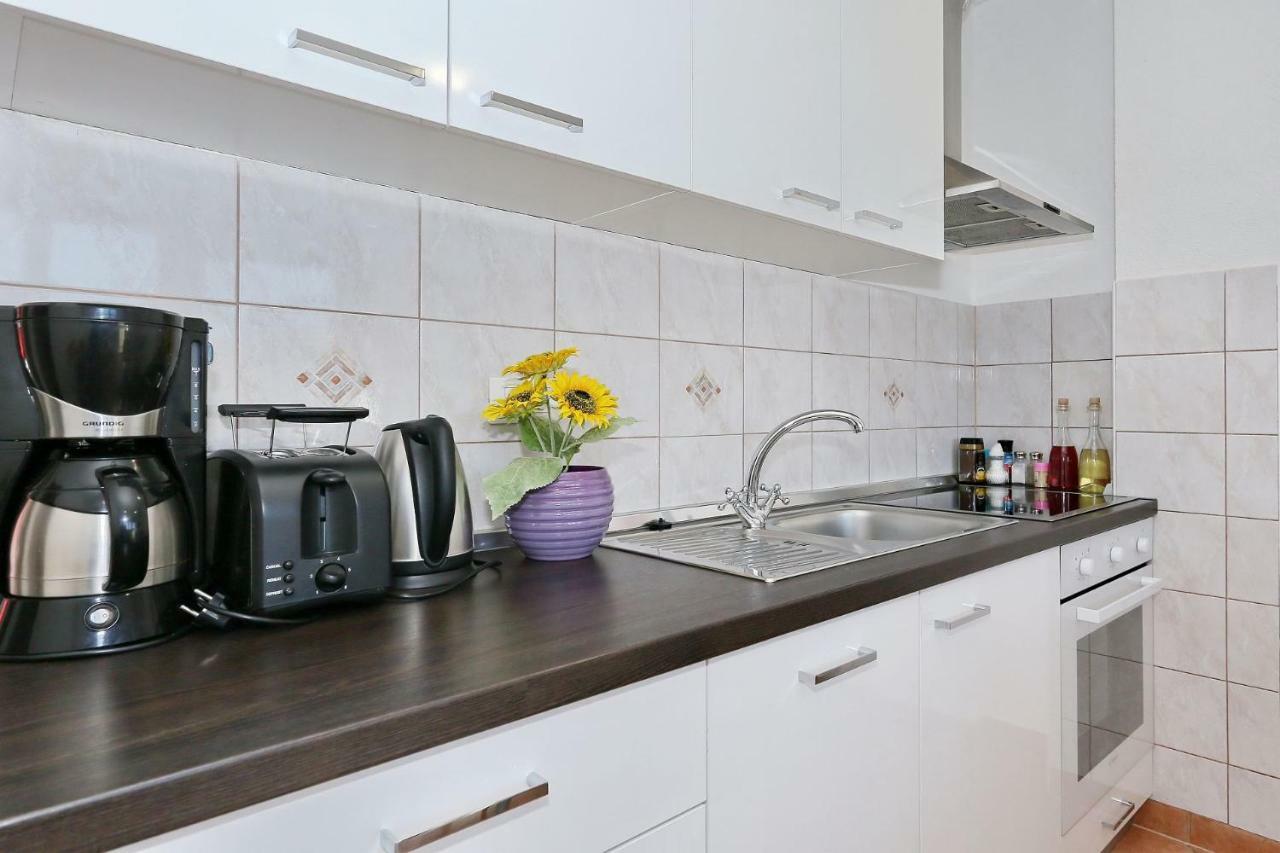 Apartment Ivica ซาดาร์ ภายนอก รูปภาพ